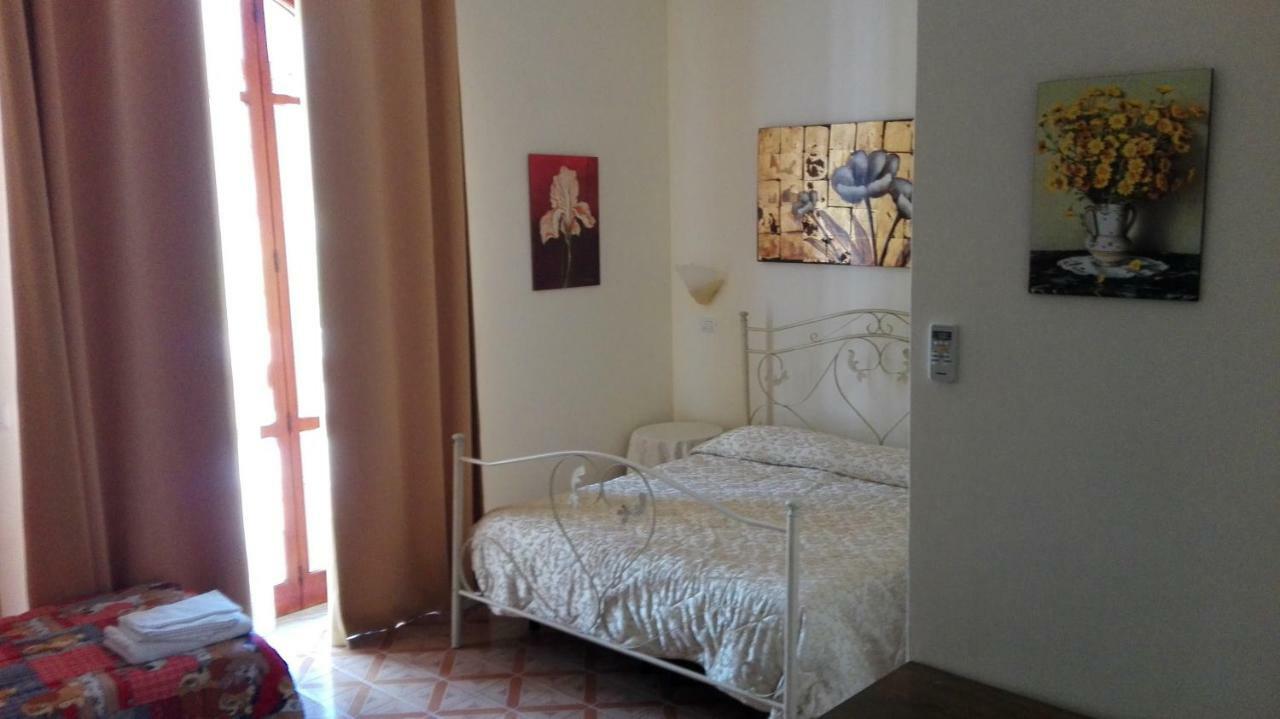 B&B Villa Di Bartolomeo Capaccio Exterior foto