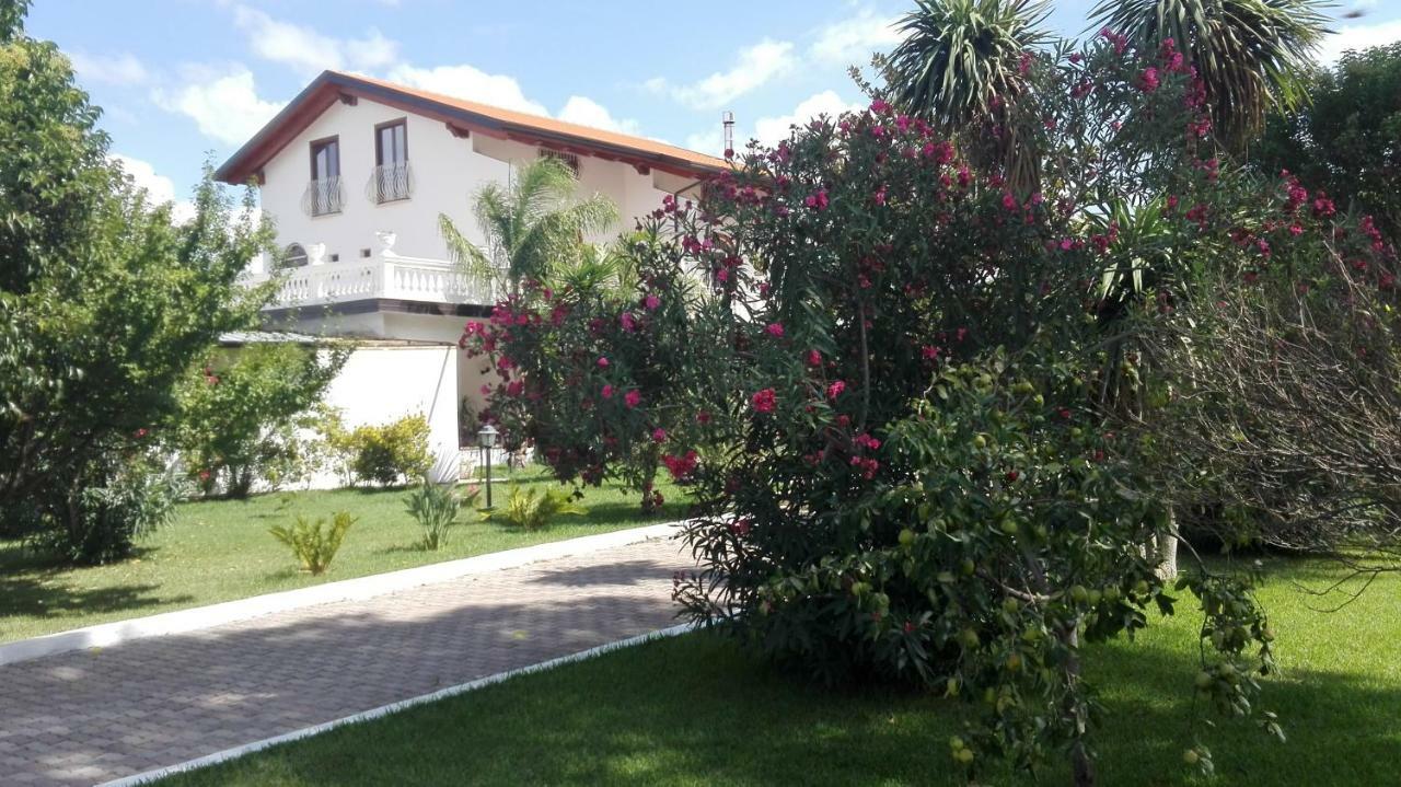 B&B Villa Di Bartolomeo Capaccio Exterior foto
